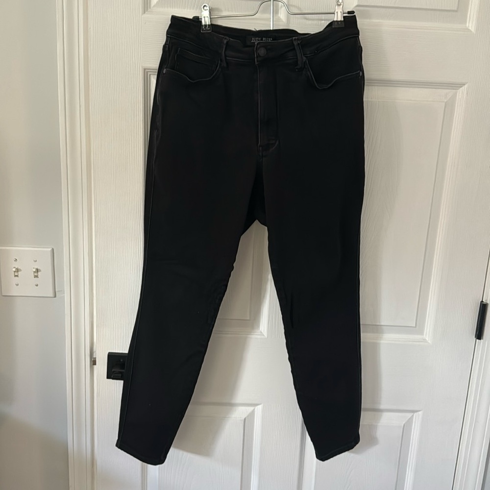 Judy blue black stretchy jeans